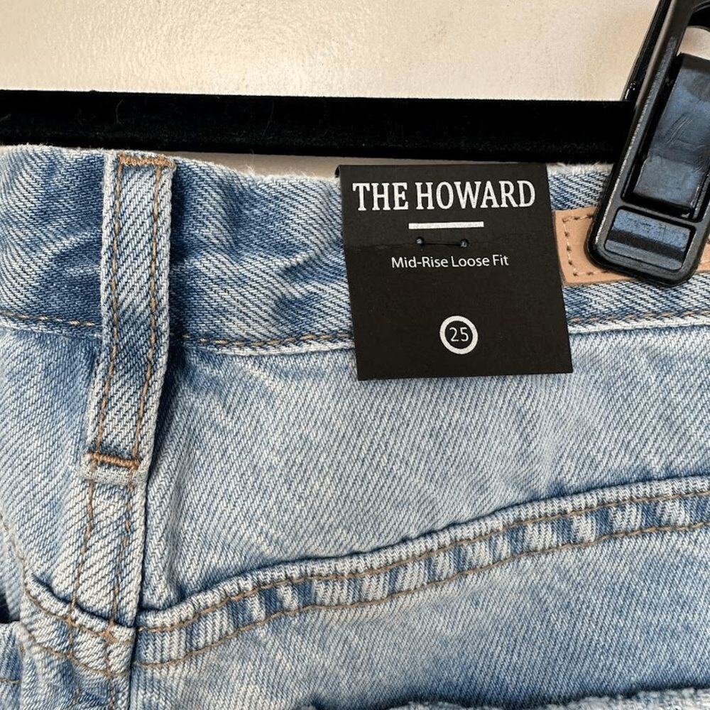 Blank NYC The Howard Straight Jeans Size 25 Two Tone Patch NWT - Picture 4 of 8
